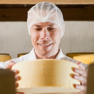 making cheese in viseu