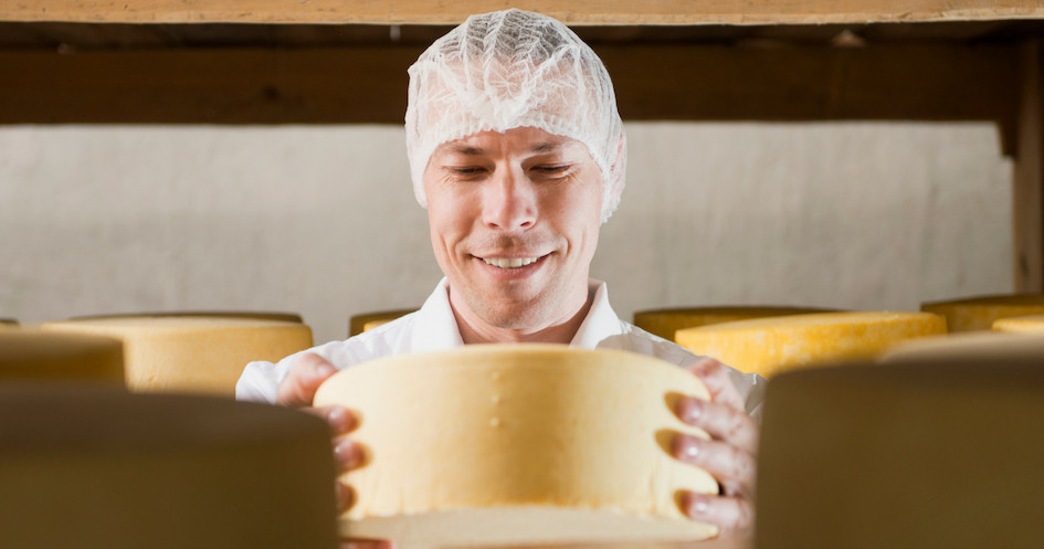 making cheese in viseu