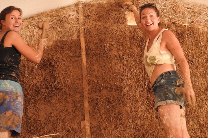 yoga retreat in portugal