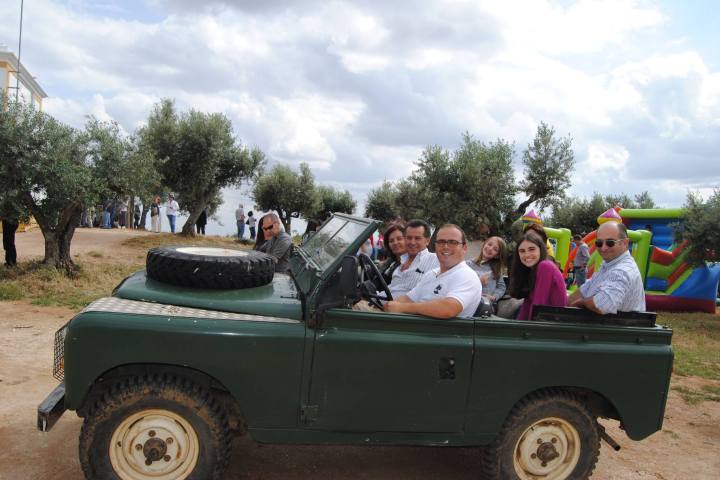 cork jeep tour