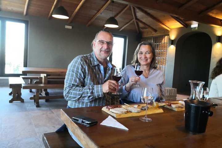 wine tasting tour algarve