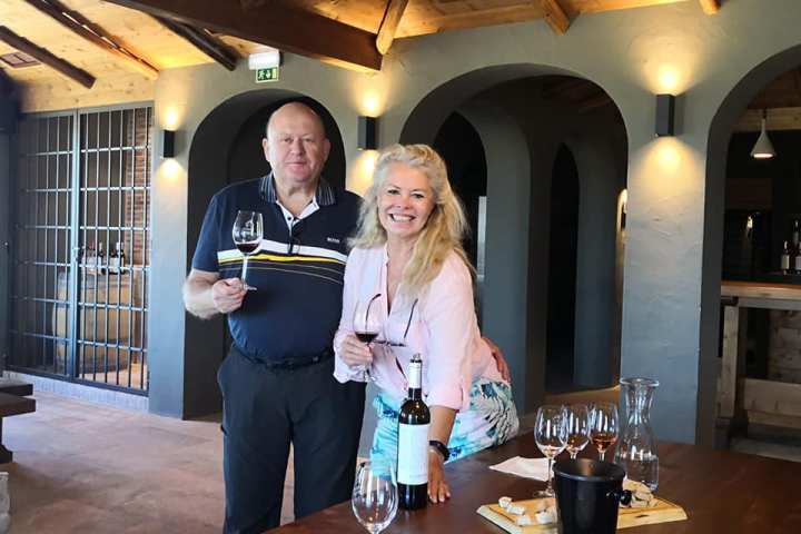 wine tasting tour algarve