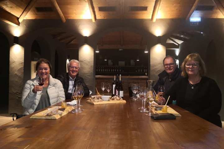 wine tasting tour algarve