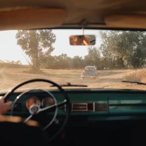 wine tasting with classic car tour