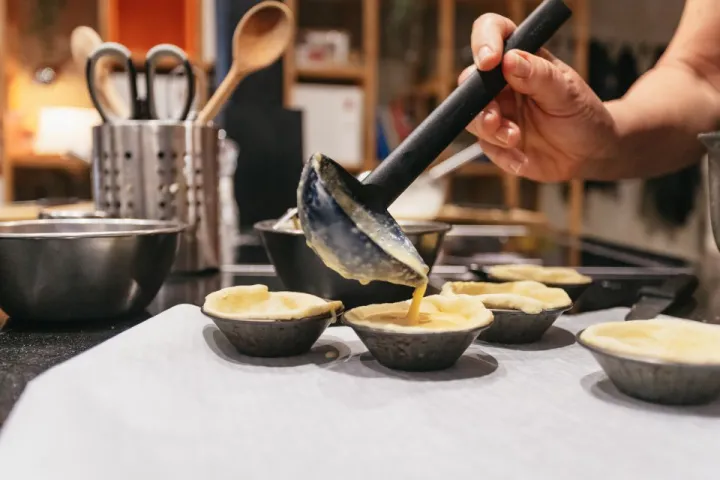 pastel de nata cooking class in Lagos
