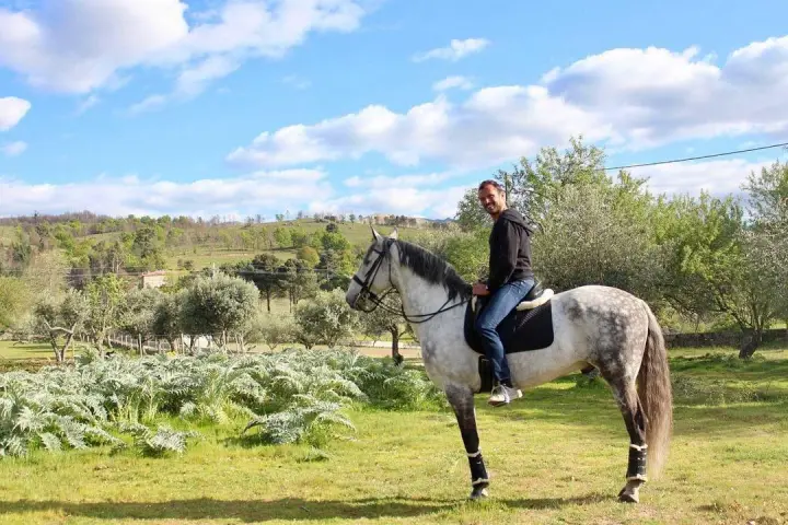 Serra da Estrela Vineyard Horseback Riding