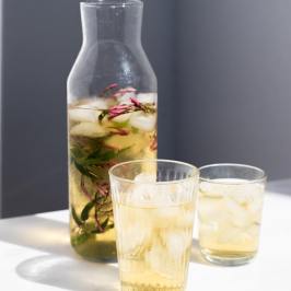 aromatic farm tour in évora