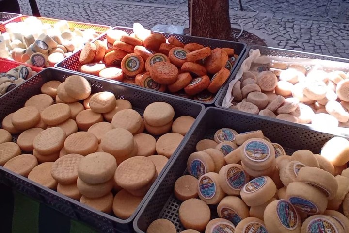 Estremoz Traditional Cooking Class & Market Tour