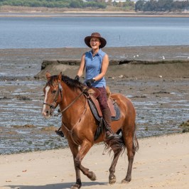 lisbon private horseback riding tour