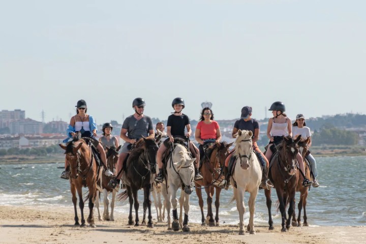 lisbon horseback riding tour
