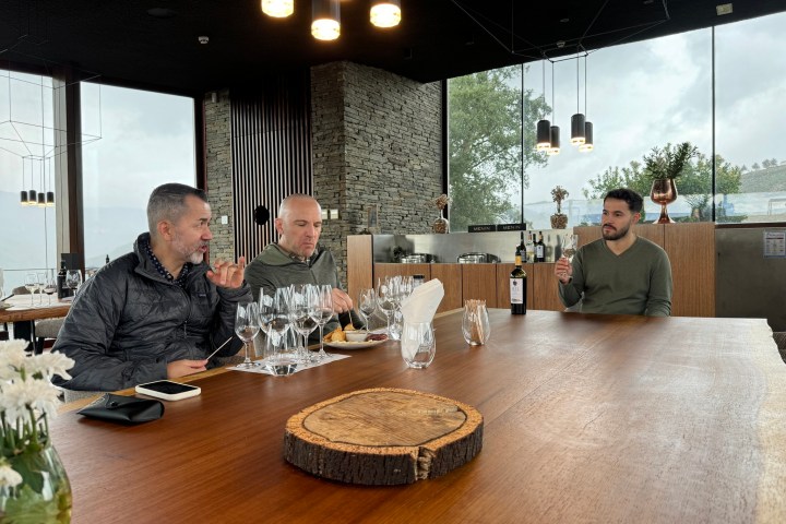 Wine pairing lunch in Douro Valley vineyard estate