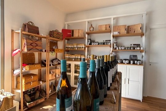 Historic building interior in Évora city center experience